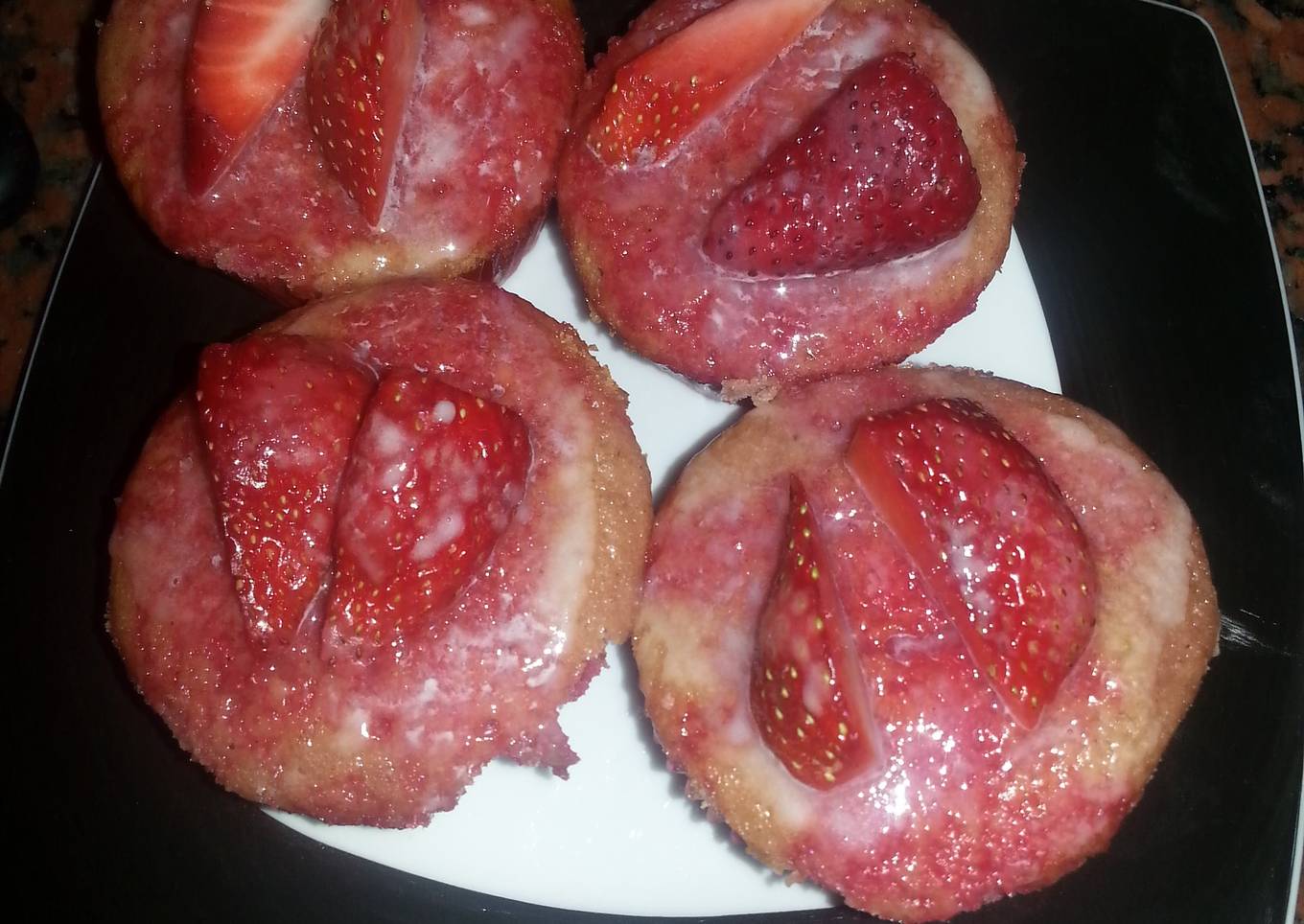 i like strawberry cake