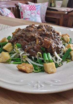 Foto resep Rujak Petis - Sayur