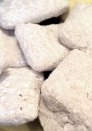 A picture of Cherry Vanilla Puppy Chow.