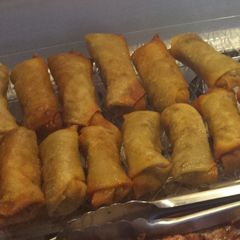 A picture of Egg rolls.