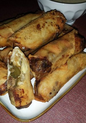 A picture of Cheesesteak Spring Rolls.