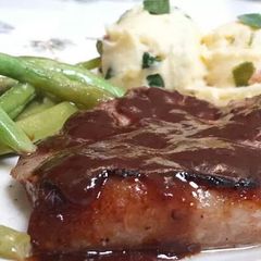 A picture of BBQ pork chops.