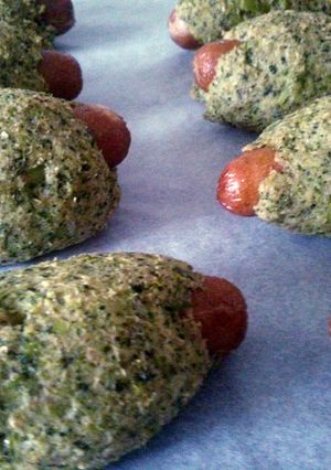 A picture of healthy protein hotdogs.