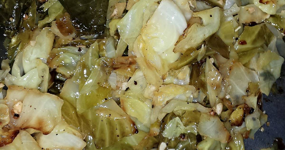 Cabbage Fried in butter Recipe by melissa.lee Cookpad