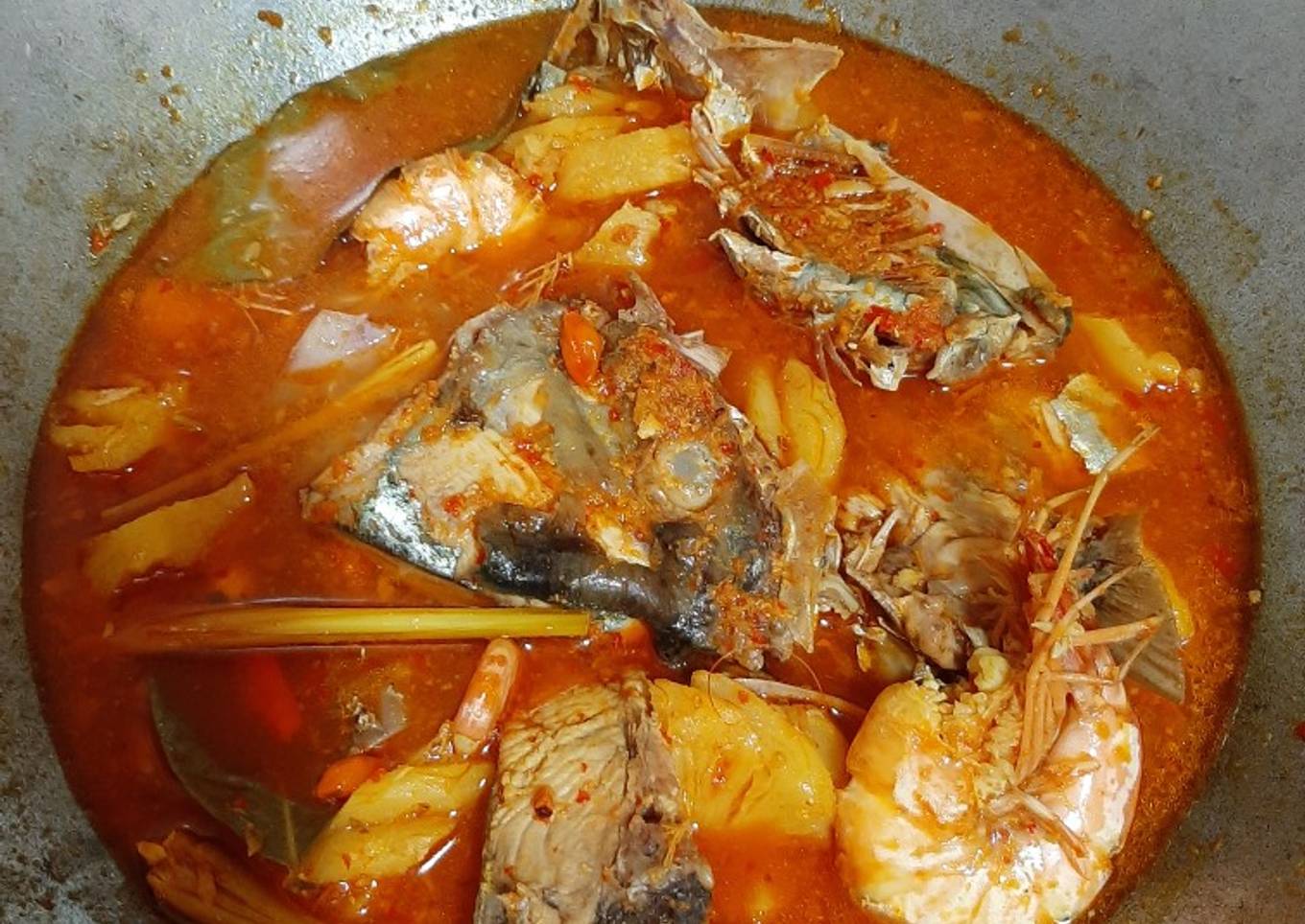 Gulai tumis kepala ikan