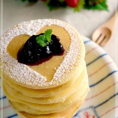 A picture of American-style Buttermilk Pancakes.