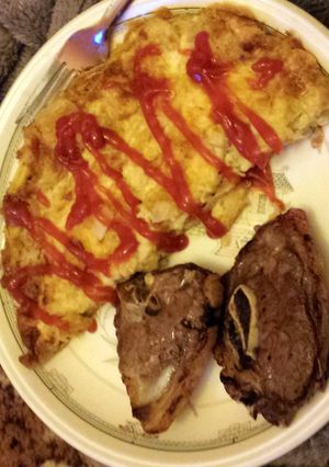 A picture of The Supreme Omelette(My Fiance specifically asks me to cook this, Defonatly worth to try yourselves and tell me your opinion.).