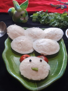 ઈડલી સંભાર(idli sambhar in Gujarati) રેસીપી મુખ્ય ફોટો