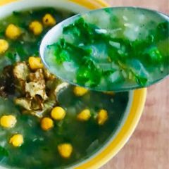 Mooli soup (Mooli / Radish) A picture of Mooli soup (Mooli / Radish).