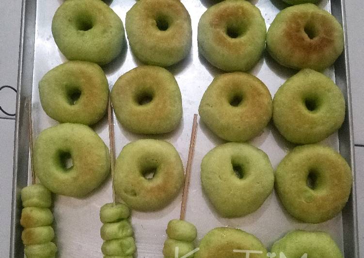 01. Donat pandan