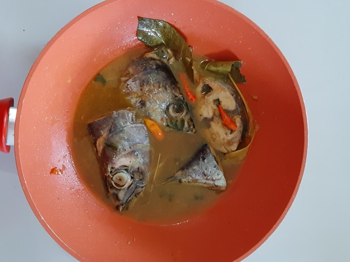 Langkah Mudah untuk Membuat Ikan tongkol asam pedas Anti Gagal