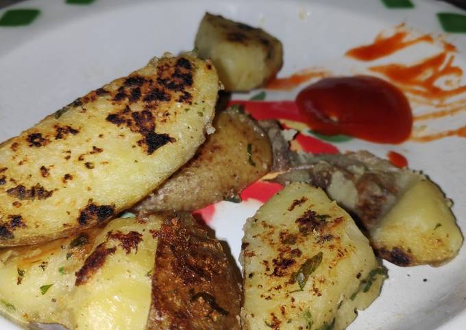 Langkah Mudah untuk Menyiapkan Potato wedges sederhana bahan rumahan, Sempurna