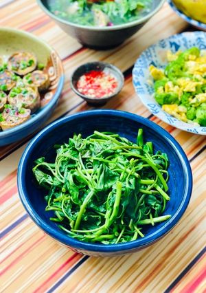 Hình của món Rau Muống Luộc.