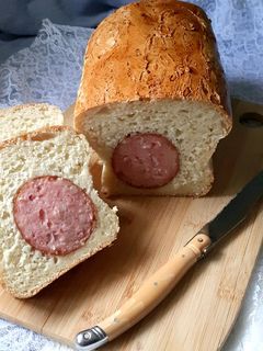 Une photo de Saucisson brioché SGSL