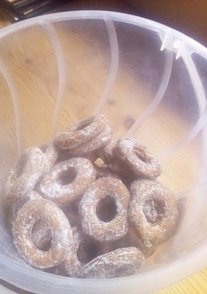 A picture of Sugar Doughnuts.