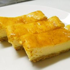 A picture of Easy Light Baked Cheesecake.