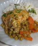 Pollo arvejado