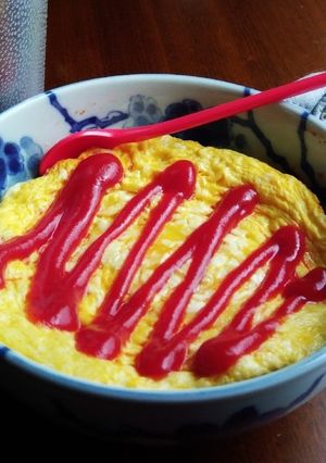 A picture of Oatmeal Omurice-Style.