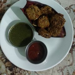 Crispy banana flower Pakodas A picture of Crispy banana flower Pakodas.