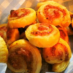 A picture of Pizza-Flavored Rolled Puff Pastries.