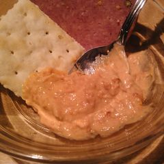 A picture of Slammin' Sammy Spread.