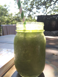 A picture of green tangerine.
