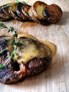 A picture of Ultimate steak with potatoes.
