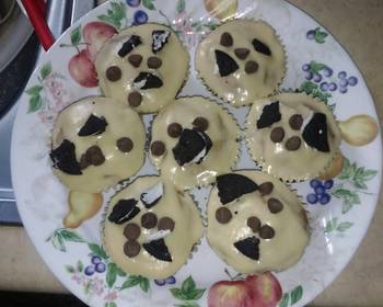 Fresh, Prepare Recipe Chocolate chip Oreo cookies cupcakes Yummy