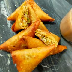 A picture of Veg. Chowmin Samosa.