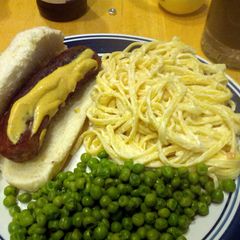 A picture of Brats.