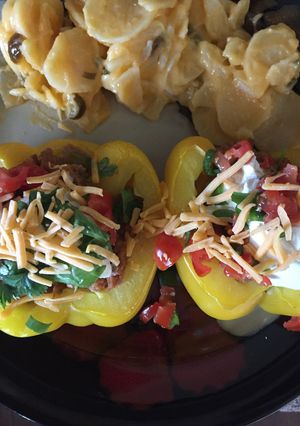 A picture of Skinny Taco Stuffed Peppers.