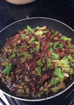 A picture of Beef And Broccoli.
