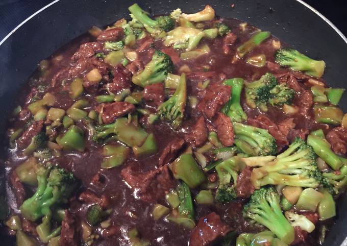 Simple Way to Prepare Super Quick Homemade Beef And Broccoli