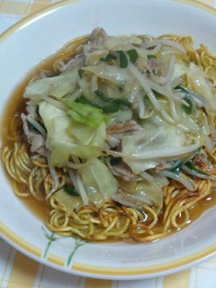 A picture of Easy Spring Cabbage Fried Noodles with Thick Sauce.