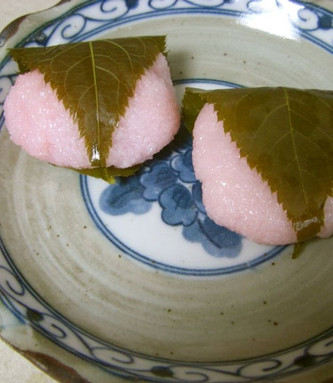 MEKEARISA Panini Sakuramochi Cherry Blossoms on Miniso Pouch