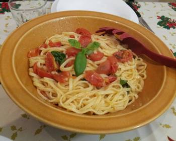 Latest Recipe AMIEs Fresh SPAGHETTI with Fresh Tomatoe  Basil Delicious Steady