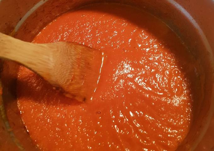 Salsa marinara (básica de tomate) Receta de LuzMa SG- Cookpad