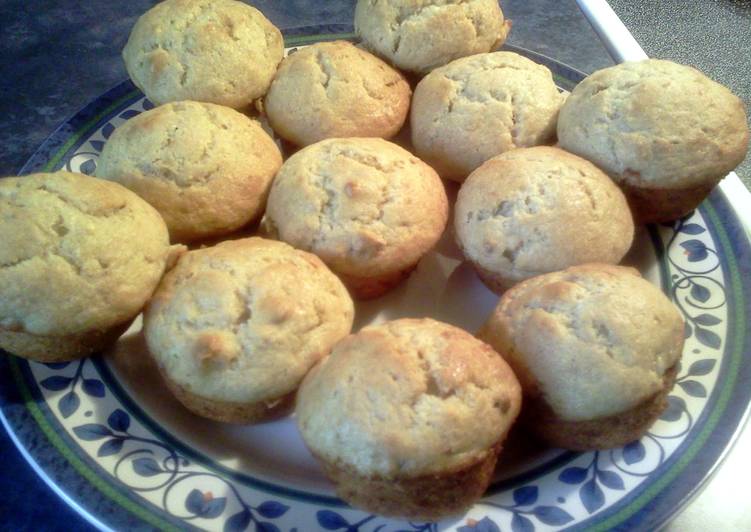 Recipe of Super Quick Homemade Banana Caramel Pecan Muffins