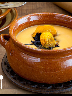 Una foto de Crema de boniatos con setas