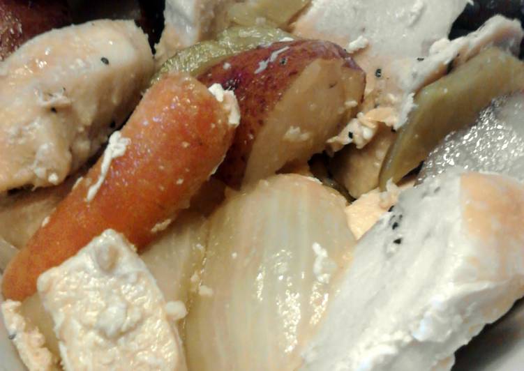 Step-by-Step Guide to Prepare Speedy Crockpot Chicken n Veggies For 1