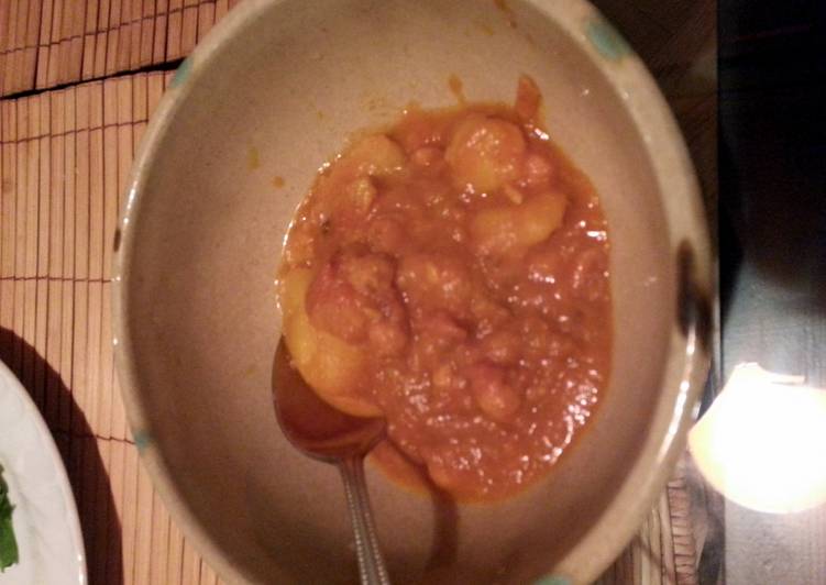 Recipe of Super Quick Homemade Brummie Potato and Chickpea Balti Mashup