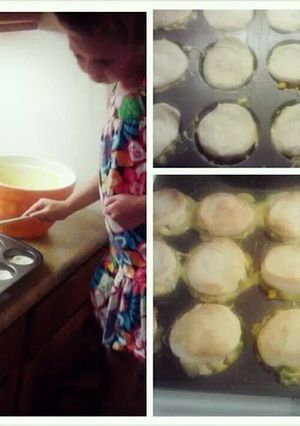 A picture of Chicken pot pie cupcakes.