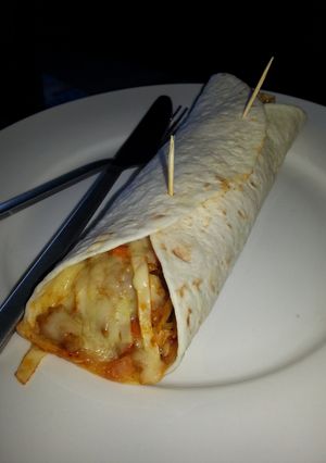 A picture of Cheese Tortilla roll up (nachos flavor).