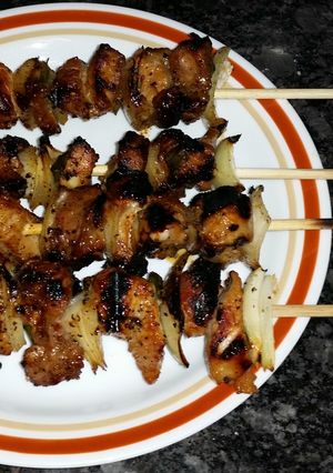 A picture of Onion & Orange kabobs.