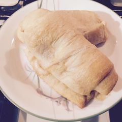 A picture of Pepperoni Rolls.