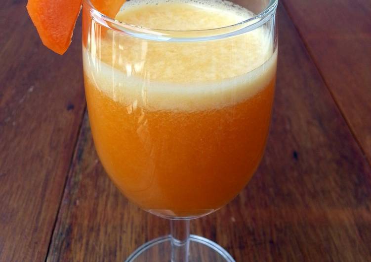 Easiest Way to Prepare Super Quick Homemade Pineapple And Carrot Juice