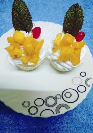 A picture of Mango chocolate cup.
