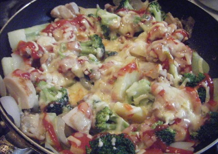 Simple Way to Prepare Perfect ＊Broccoli and Chicken Cheese Bake＊
