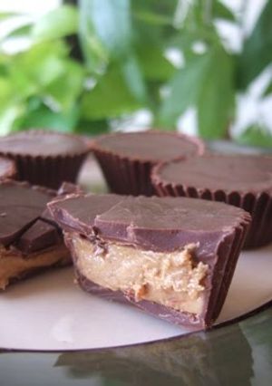 A picture of Peanut Butter Cups.
