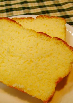 A picture of Oil-Free Pound Cake with Whey.